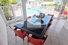 villa à Saint-François - Villa à Saint François en Guadeloupe REF M-000105