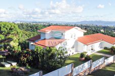 villa à Schoelcher - Vente maison 325 m² Schœlcher REF: PMF1207