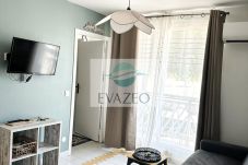 Appartement à Saint-François - STUDIO 25m2 MANGANAO REF PMV005