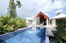 villa à Lamentin - Superbe Villa 7CH au Lamentin Guadeloupe REF PM008