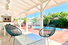 villa à Saint-François - Villa  avec piscine à St François de 177m2 REFPM13